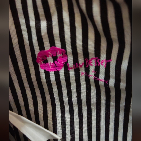 Luv Betsey by Betsey Johnson Gold Quilted Crossbody Bag with Bow Accent - Picture 11 of 11